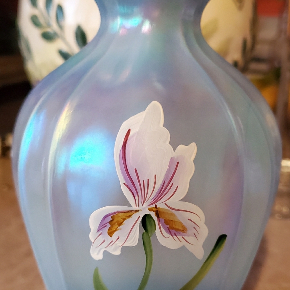 Fenton Vase